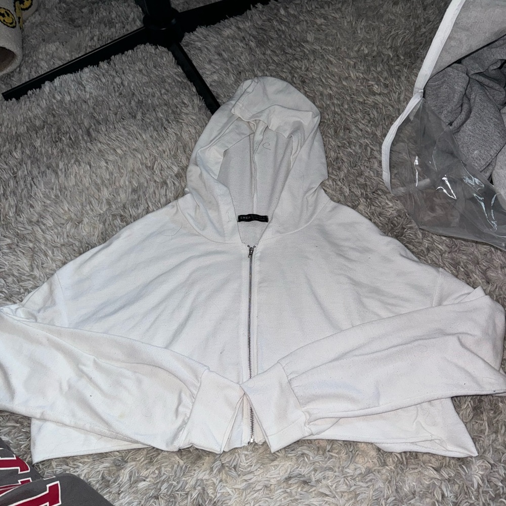 Lightweight white cropped jacket